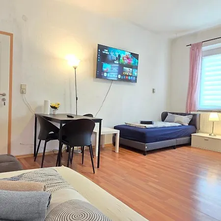 Wohnreich Zentral - In 3og - In 3er Wg Homestay *