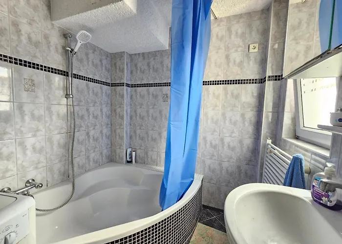 民宿 Wohnreich Zentral - In 3og - In 3er Wg 乌尔姆