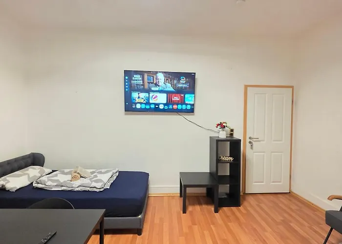 Wohnreich Zentral - In 3og - In 3er Wg 民宿 *