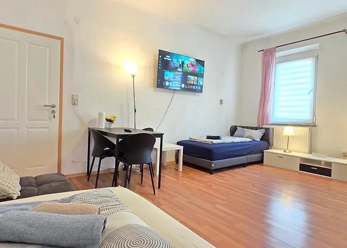 Wohnreich Zentral - In 3og - In 3er Wg 民宿 *